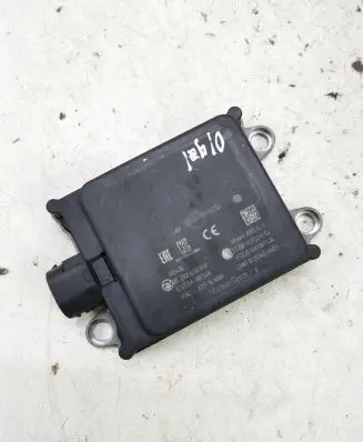 Volkswagen PASSAT B8 Distronic sensor radar 4135AARS4A 2217146068 202LSE008