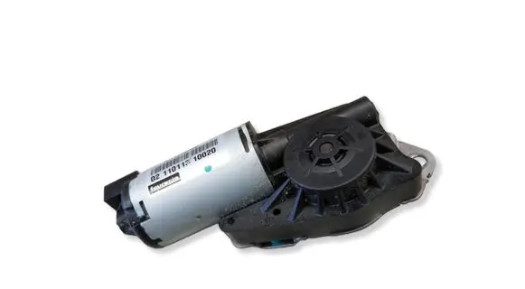 Nissan Qashqai Seat adjustment motor 1311260 10222013