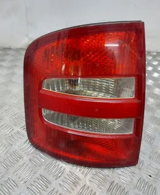 Skoda Fabia Mk1 (6Y) Rear/tail lights ZSB6Y945095B