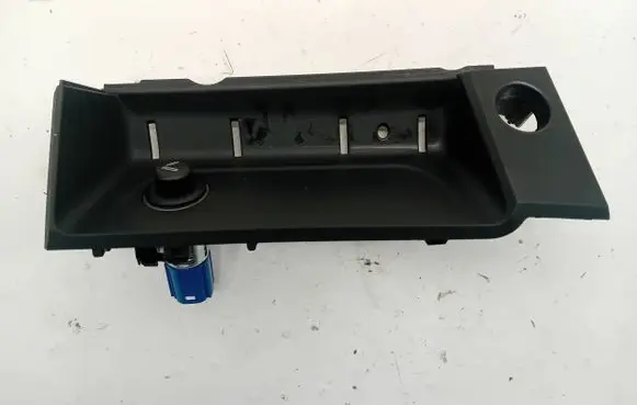 Audi A4 S4 B9 Cigarette lighter trim front 8W1864131 14112016 0700239777