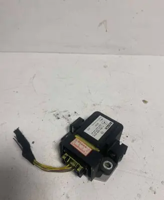 Mercedes-Benz E W210 ESP acceleration yaw rate sensor 0005422481 0265005230 0015404517