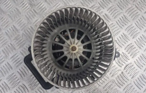 Peugeot 3008 I Heater fan/blower T3953001 T39530010734 3598160908