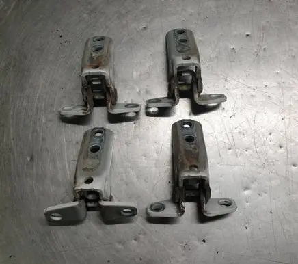 Mitsubishi Outlander Front door hinge set A046834