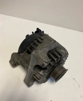 BMW 1 E81 E87 Generator/alternator 2543461B