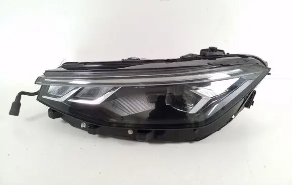 Volkswagen PASSAT B9 Headlight/headlamp 3J1941005