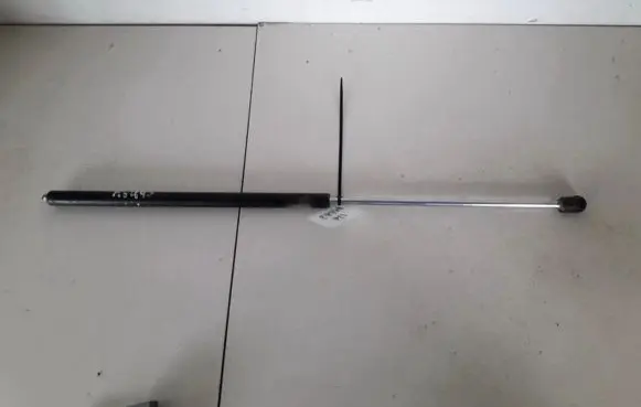 Audi 100 S4 C4 Front bonnet/hood damper/strut 