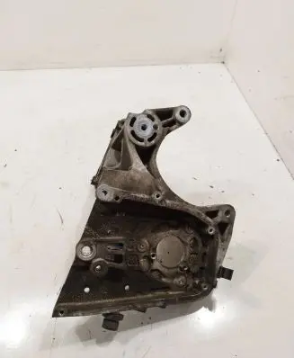 Alfa Romeo 159 Fuel pump bracket C2412