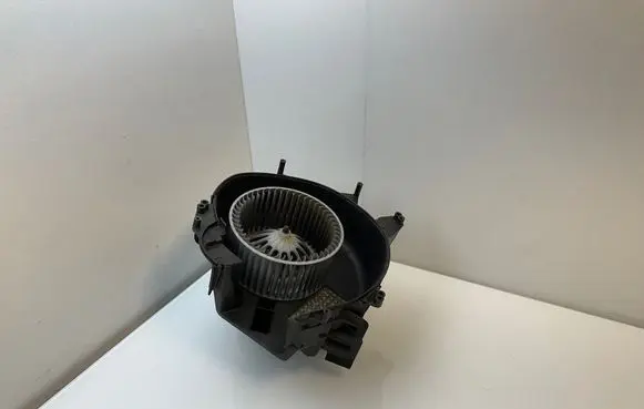 BMW 7 F01 F02 F03 F04 Heater fan/blower 9242607 9203323