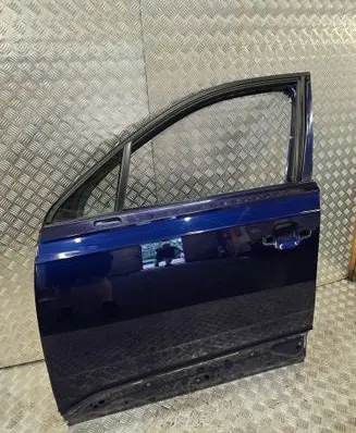 Audi Q7 4M Front door
