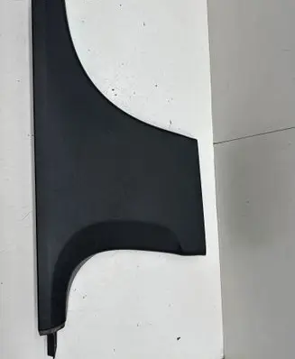 (B) pillar trim (bottom)