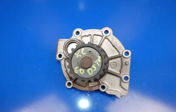 Volvo XC60 Water pump 