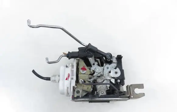 Audi A3 S3 8L Front door lock 8L1837015A