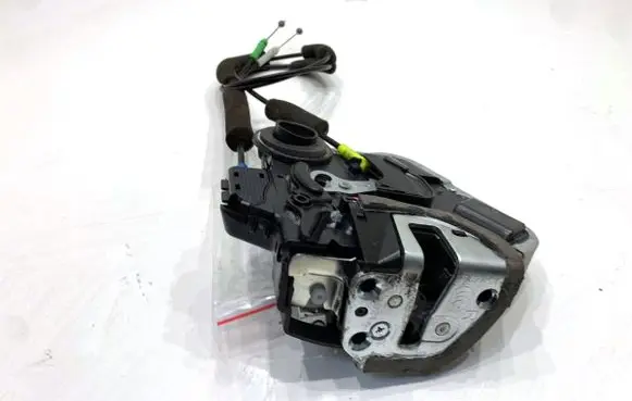 Lexus RX III Rear door lock