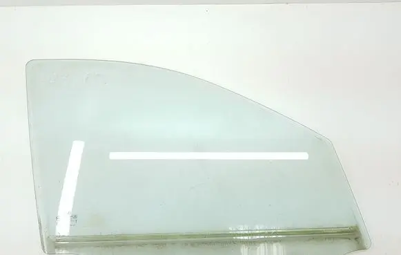 Hyundai Santa Fe Front door window glass four-door E1143R000382