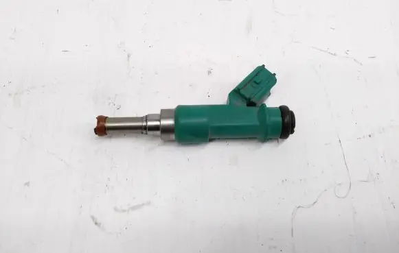 Lexus RX III Fuel injector 232500P010 157002108
