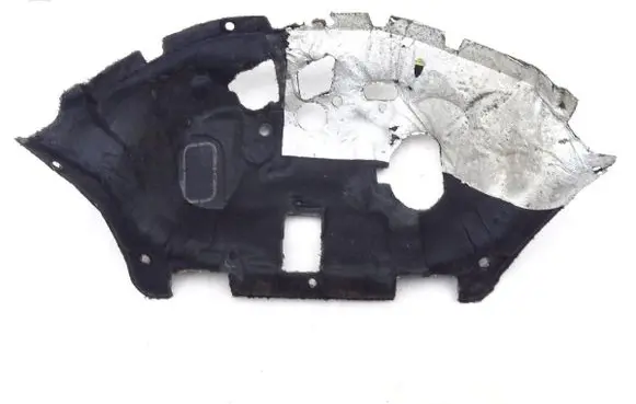 Iveco Daily 6th gen Heat shield in engine bay 