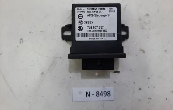 Volkswagen Touareg I Light module LCM 7L6907357