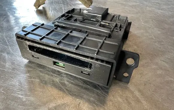 Renault Koleos I Ignition key card reader A2C53217096