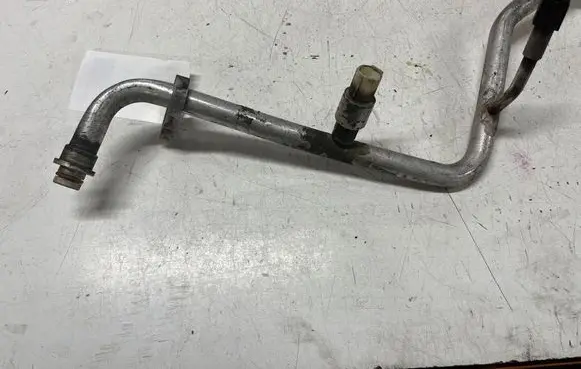 Ford Focus Air conditioning (A/C) pipe/hose