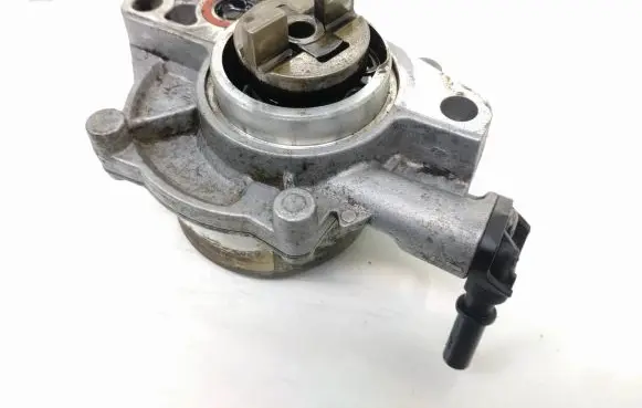 Citroen C3 Vacuum pump 9658398080d