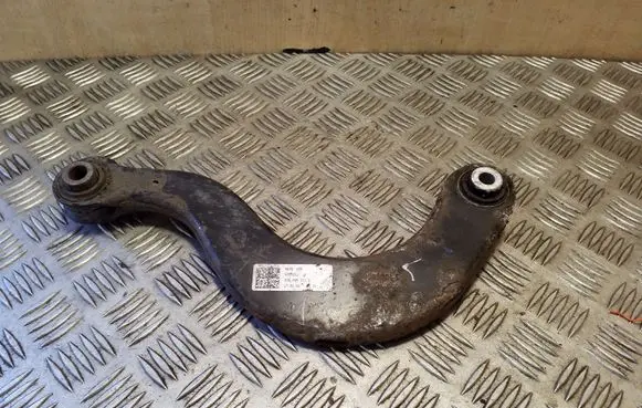 Volkswagen PASSAT B8 Rear control arm 5Q0505323D