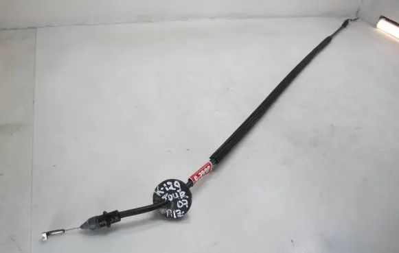 Volkswagen Touran I Rear door cable line 1T0839085A