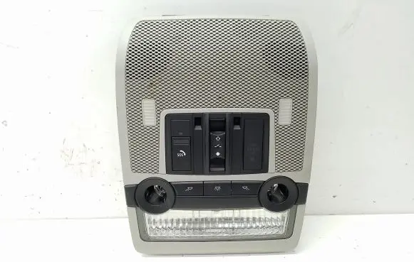 BMW X5M E70 Front seat light 61319225942 6131922594202 15956810