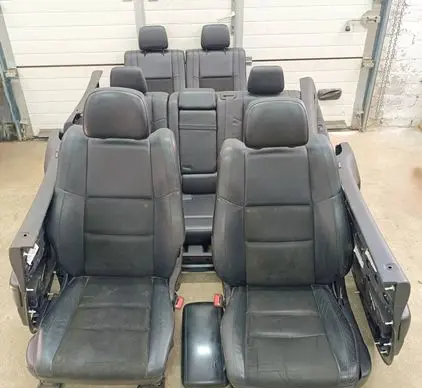 Dodge Durango III Seat and door cards trim set 