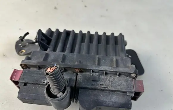 Opel Astra G Coolant fan relay 