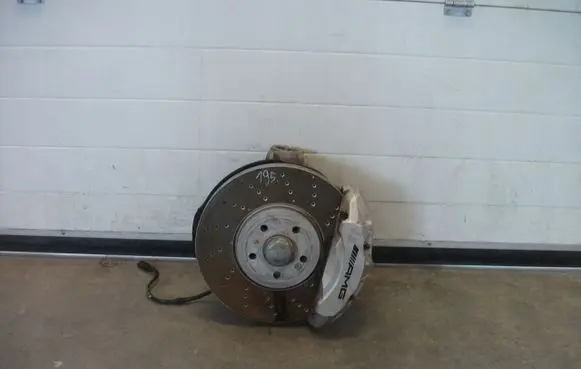 Mercedes-Benz CLA C117 X117 W117 Front wheel hub spindle knuckle A1773321400