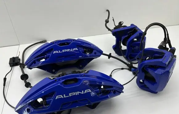 BMW 5 G30 G31 G38 Brake discs and calipers set 7991369