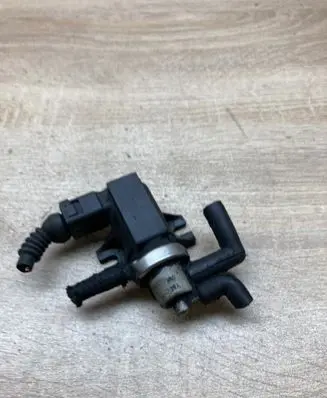 Seat Alhambra (Mk1) Turbo solenoid valve 1J0906627A 72290325