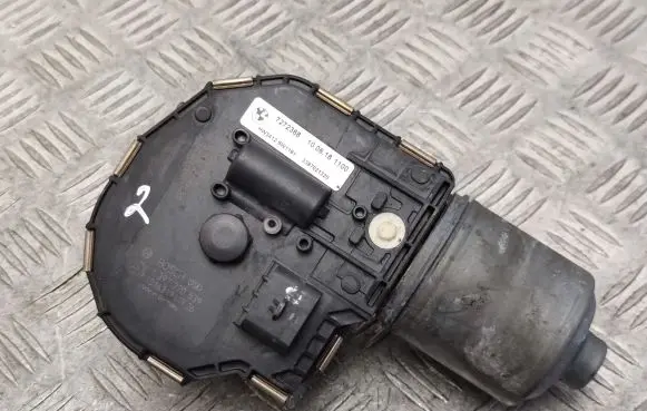 BMW 5 F10 F11 Wiper motor 7272368 1397220539