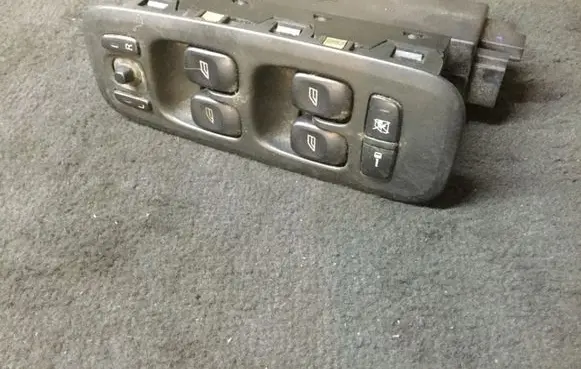 Volvo S60 Electric window control switch 30732816