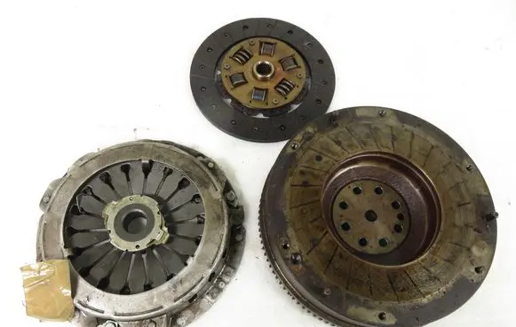 Hyundai Accent Flywheel 