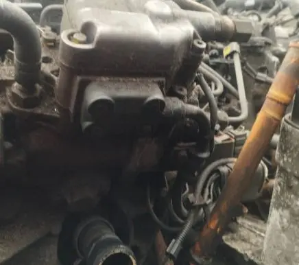 Audi A3 S3 8L Fuel injection high pressure pump 0299613913