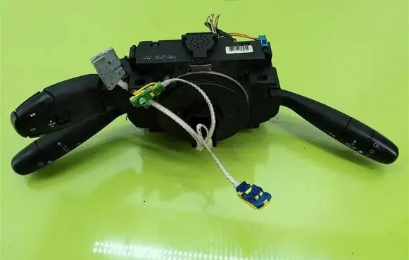 Citroen Xsara Picasso Indicator stalk 96542558XT