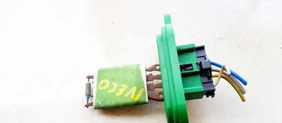 Iveco Daily 40.8 Heater blower motor/fan resistor 500326616