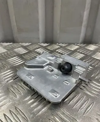 Windshield/windscreen camera