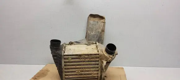 Volkswagen Golf III Air intake duct part 1H0121283