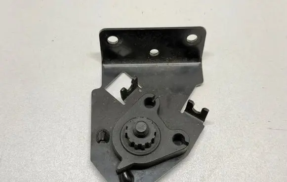 Audi A3 8Y Engine bonnet/hood lock release cable 8Y0823529