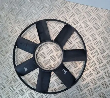 BMW 5 E39 Fan impeller 2243303