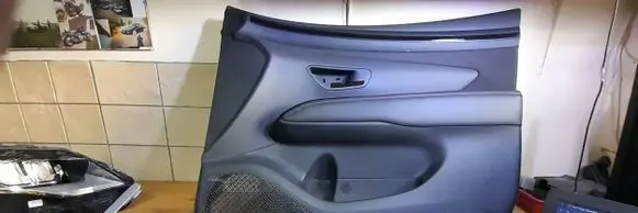 Hyundai Tucson IV NX4 Front door card panel trim MIA10618