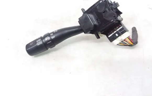 KIA Sorento Indicator stalk 3283AA