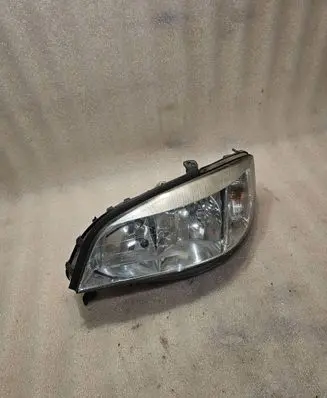 Opel Zafira A Headlight/headlamp 90582021 67716811