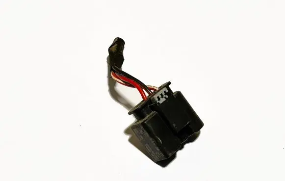 Mercedes-Benz B W246 W242 Other relay A0285452626 15888