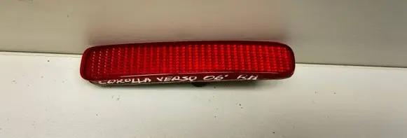 Toyota Corolla Verso AR10 Rear tail light reflector 2154R