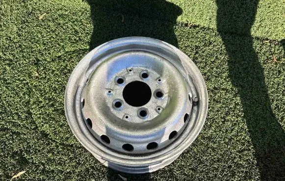 Mercedes-Benz Sprinter W901 W902 W903 W904 R15 steel rim 9024000002