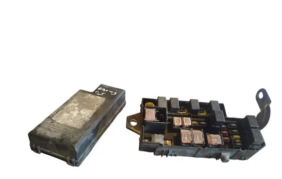 Subaru Outback Fuse box set 82231AE050
