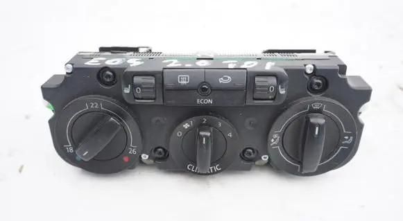 Volkswagen Eos Climate control unit